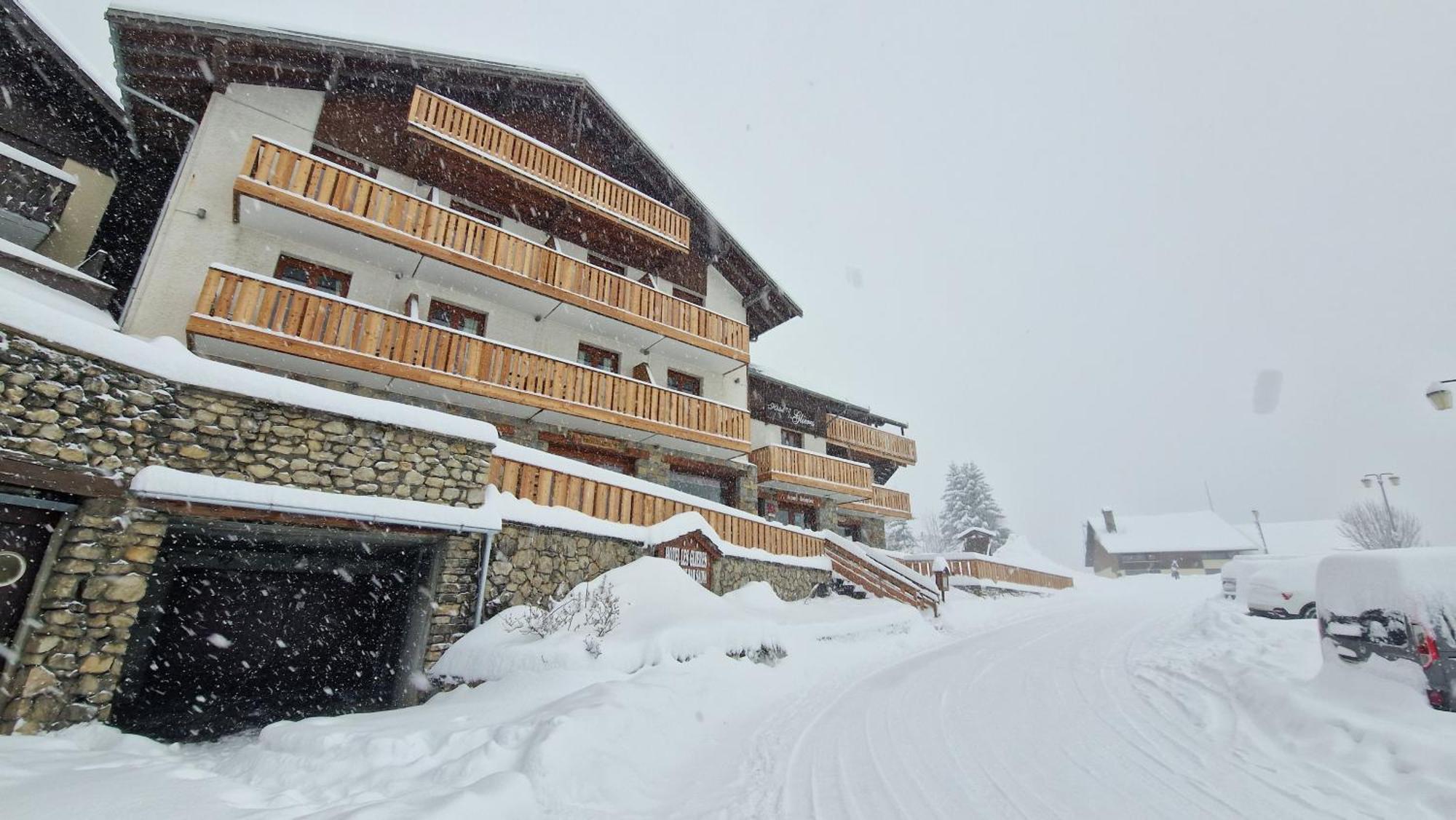 Hotel Les Glieres - Champagny-en-vanoise La Plagne