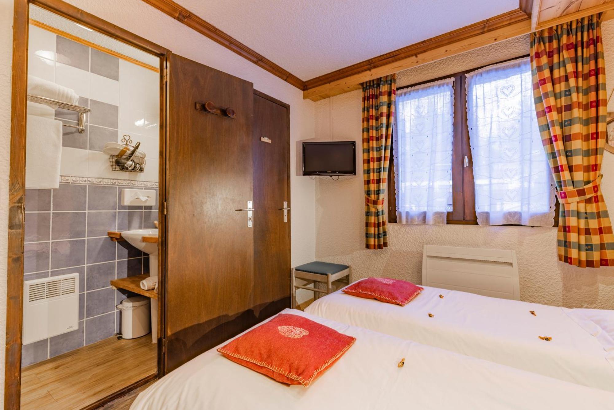 Hotel Les Glières - Champagny-en-vanoise 3*